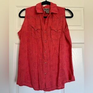 Wrangler Coral Red Floral Sleeveless Button-Down Shirt